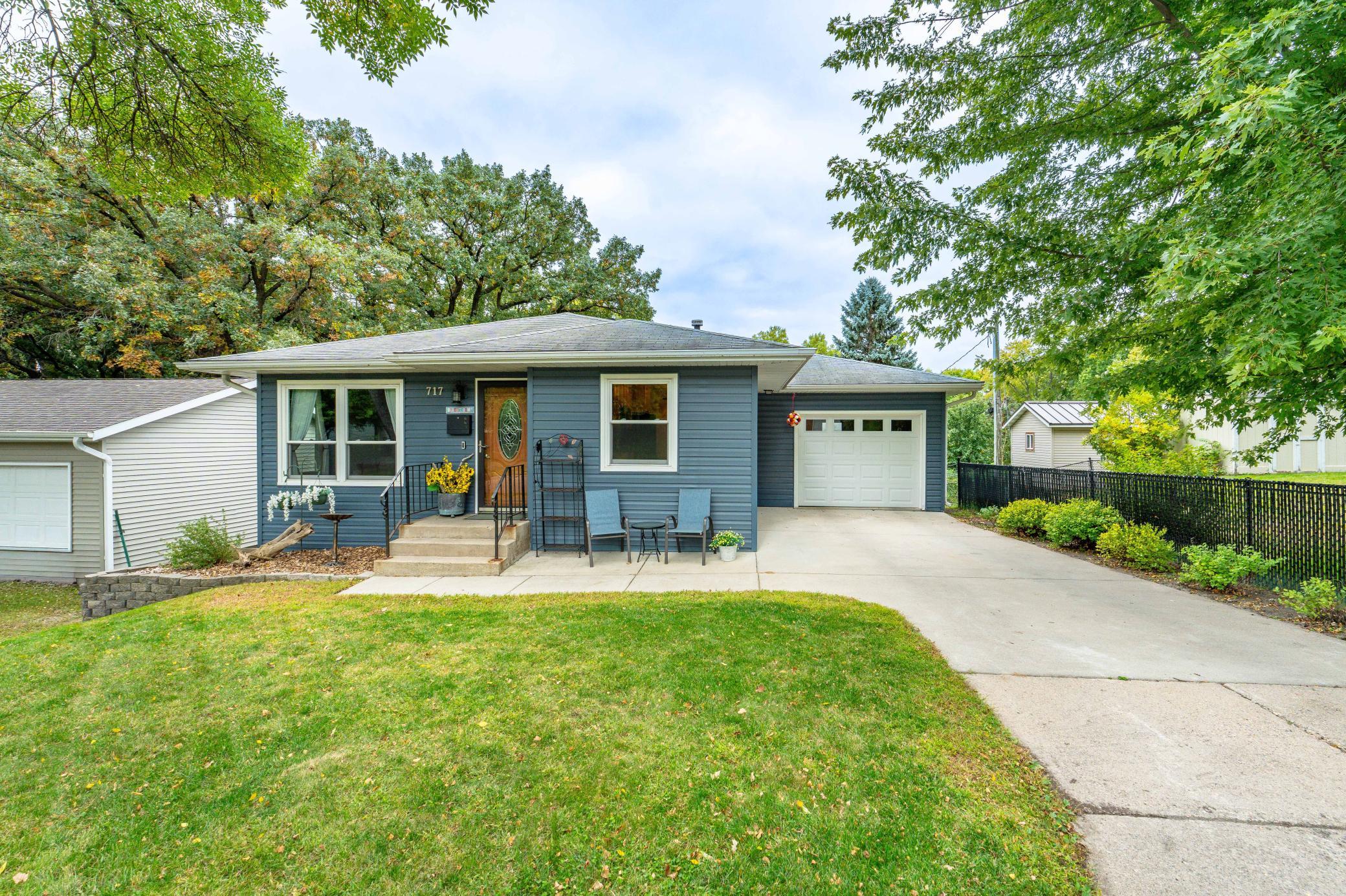 717 W Beech Avenue Property Photo 1