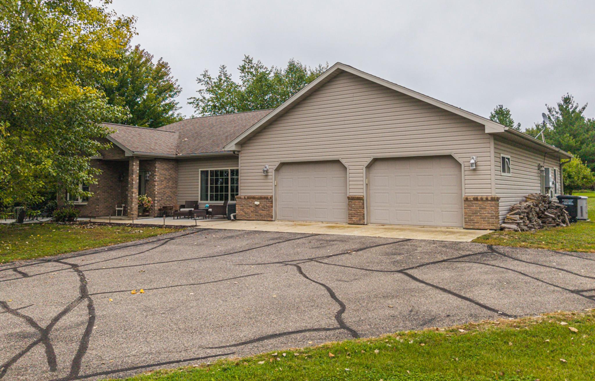 12980 Carow Circle Property Photo 3
