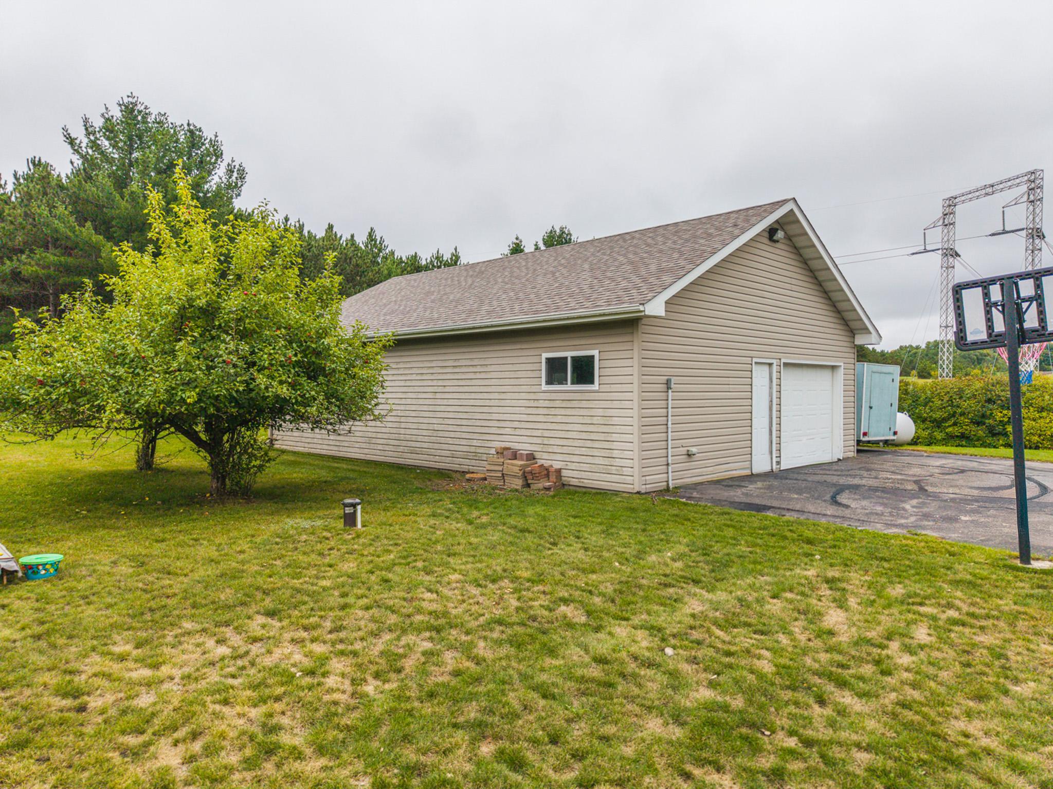 12980 Carow Circle Property Photo 27