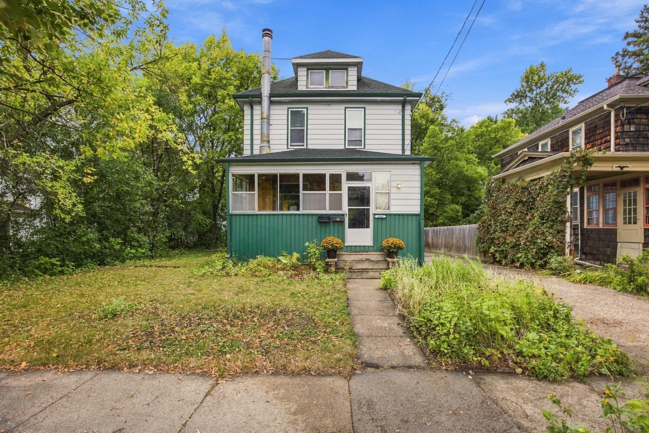 1104 7th Street N