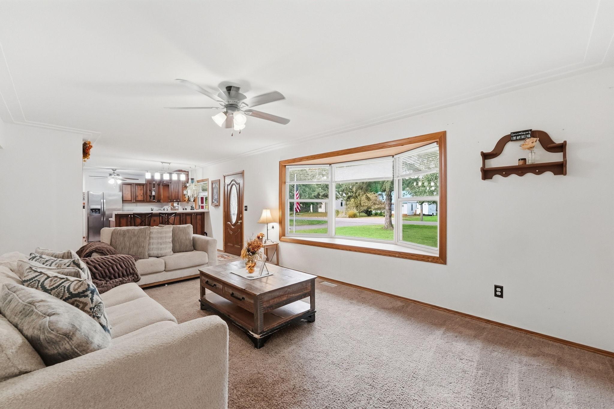 850 S Alger Avenue Property Photo 14