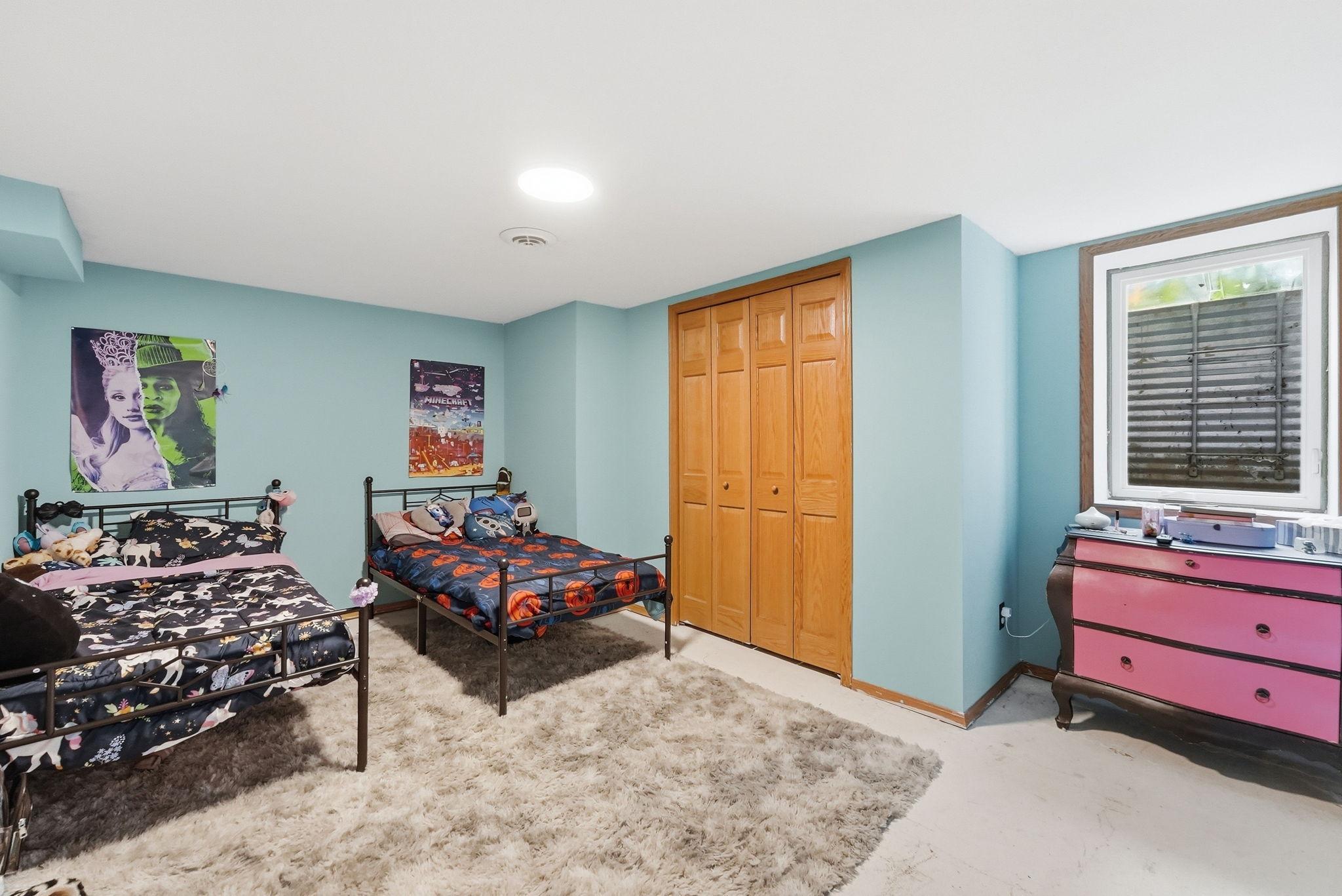850 S Alger Avenue Property Photo 29