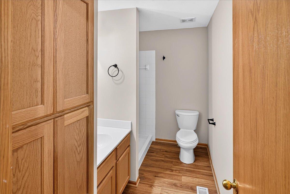 8002 Marsh Run Court Property Photo 9