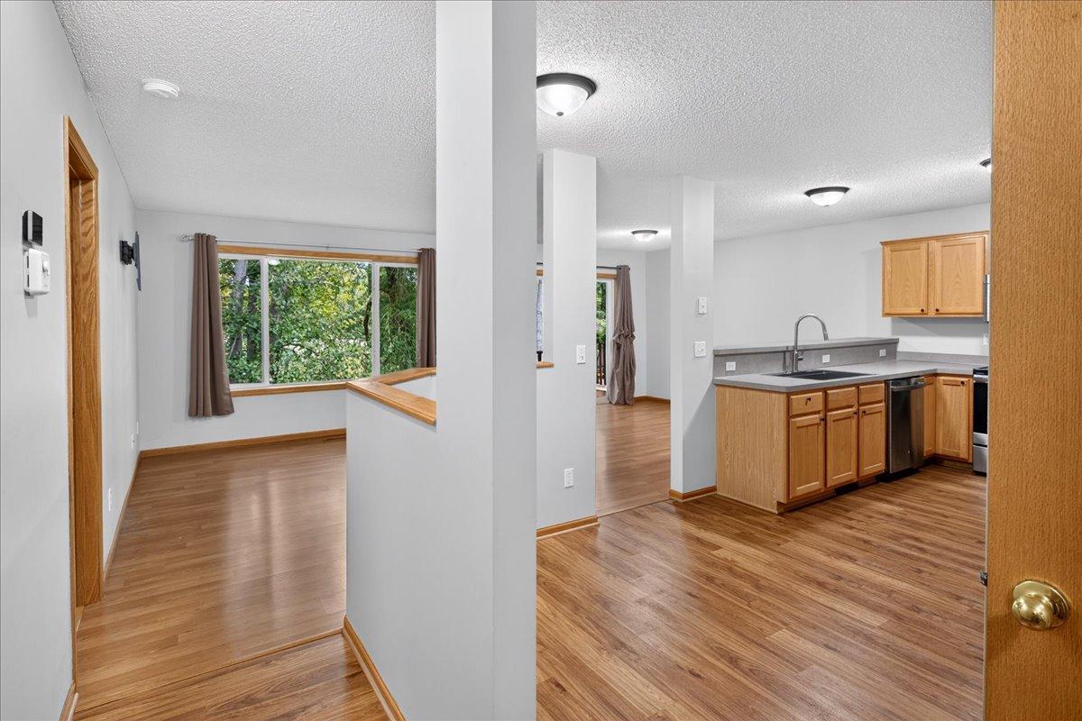 8002 Marsh Run Court Property Photo 11