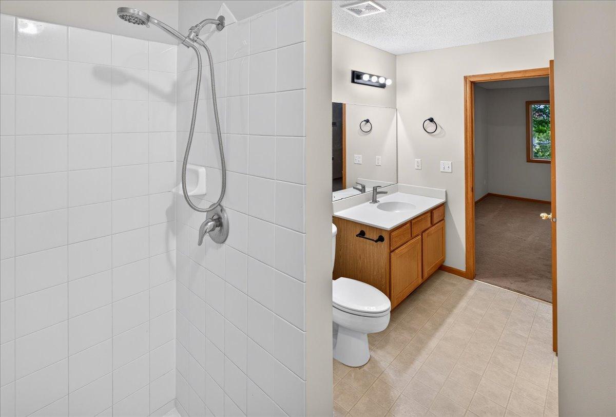 8002 Marsh Run Court Property Photo 28