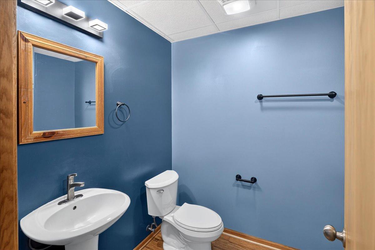 8002 Marsh Run Court Property Photo 34