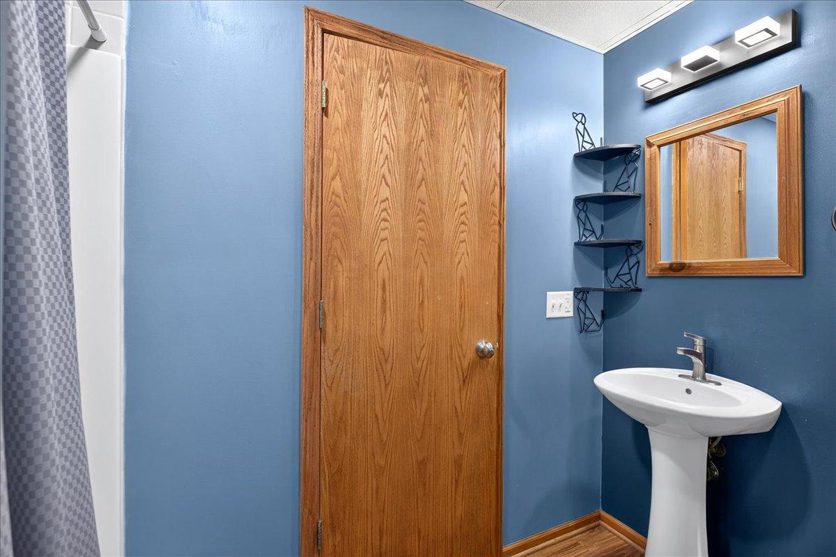 8002 Marsh Run Court Property Photo 35