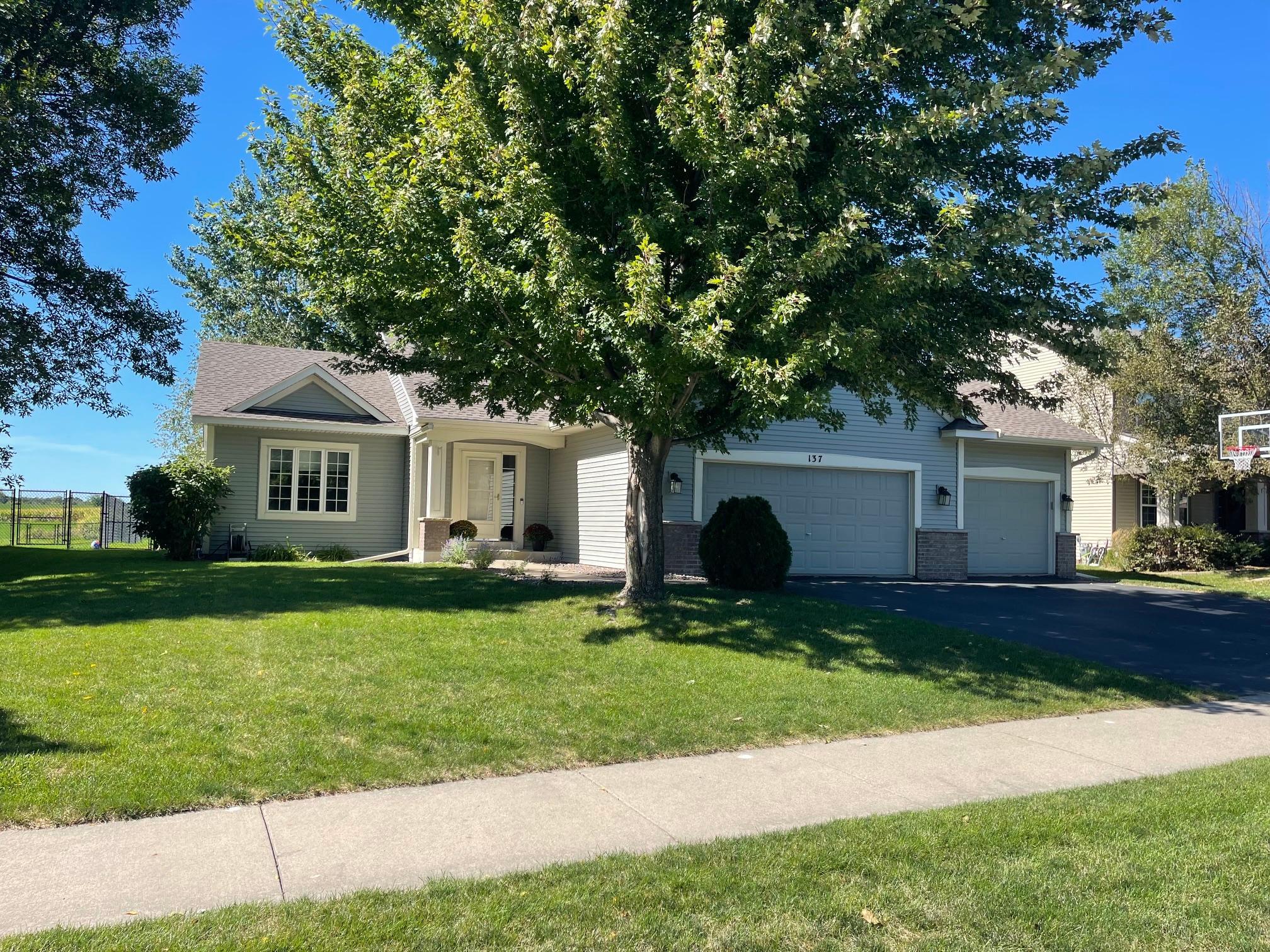 137 6th Street Sw Property Photo 1