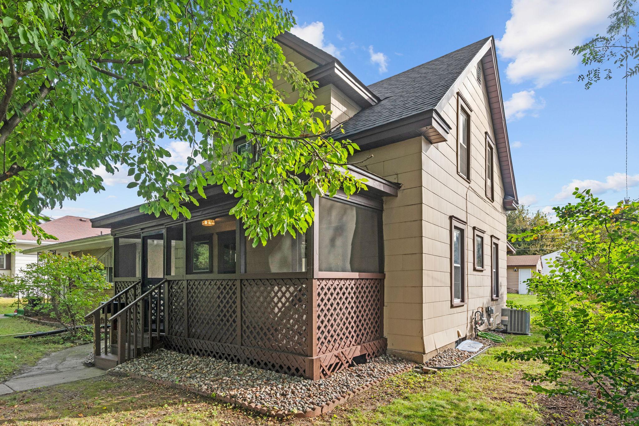 4129 5th Street Ne Property Photo 35