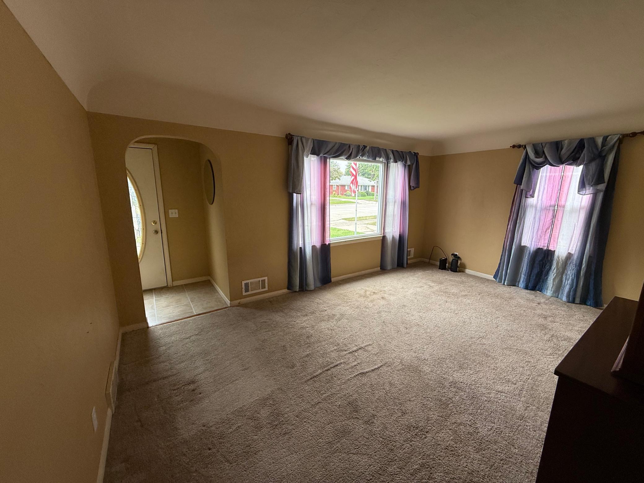 1906 4th Avenue Se Property Photo 6