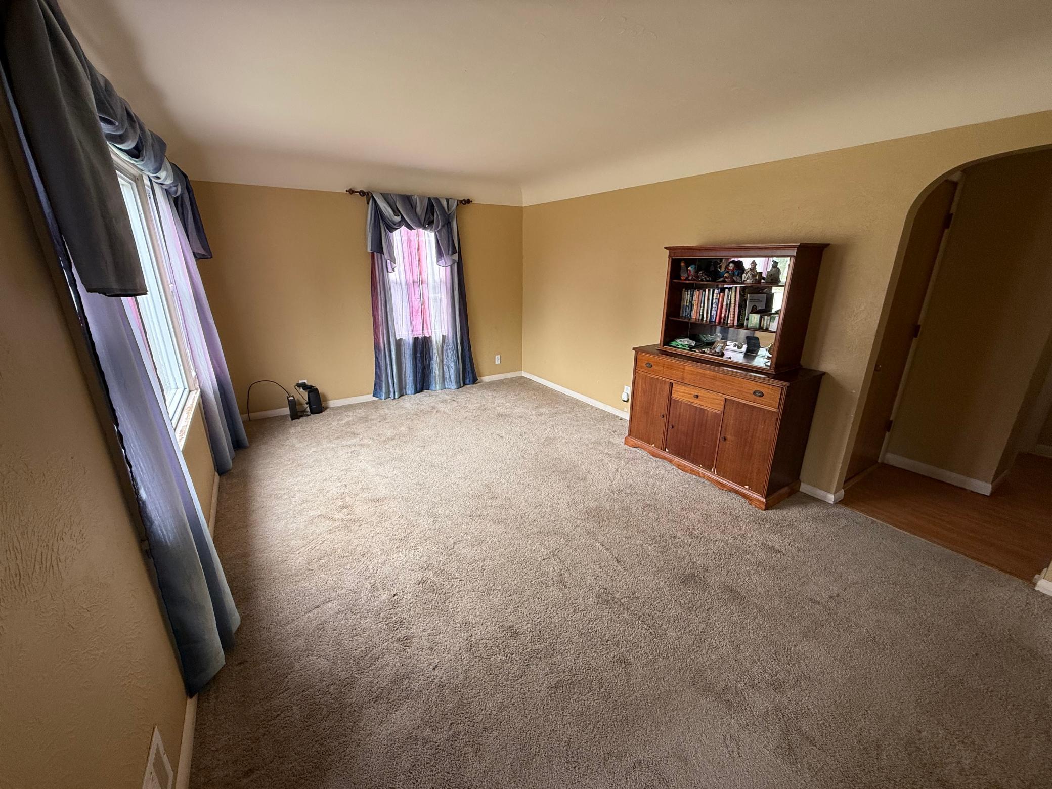 1906 4th Avenue Se Property Photo 7