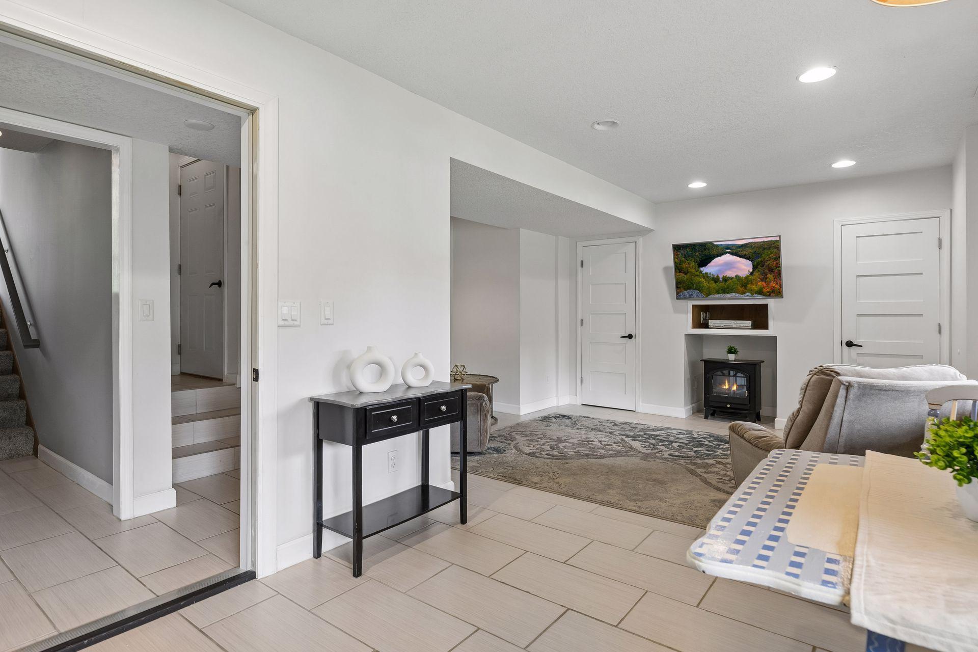 854 Palm Court Property Photo 27