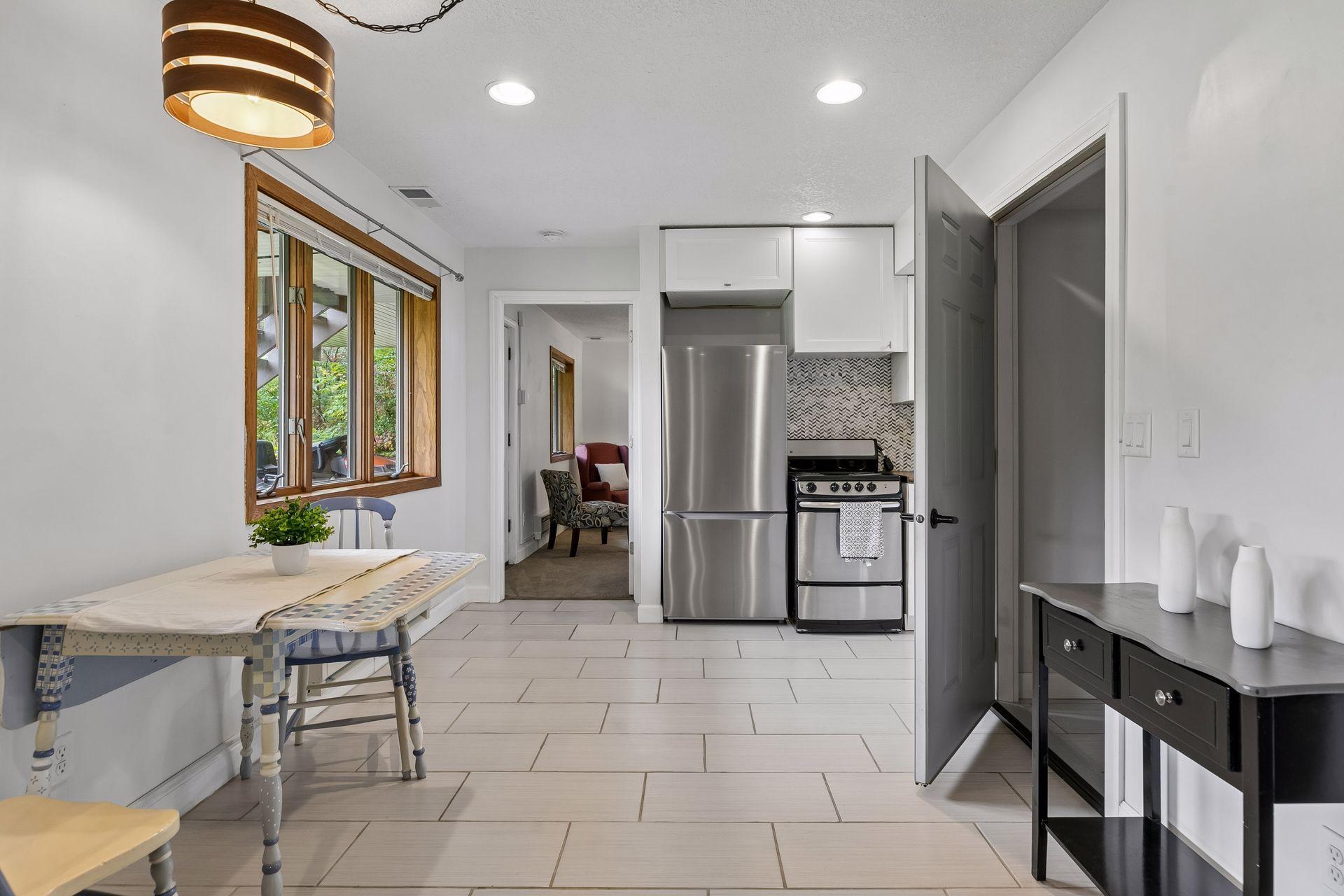 854 Palm Court Property Photo 30