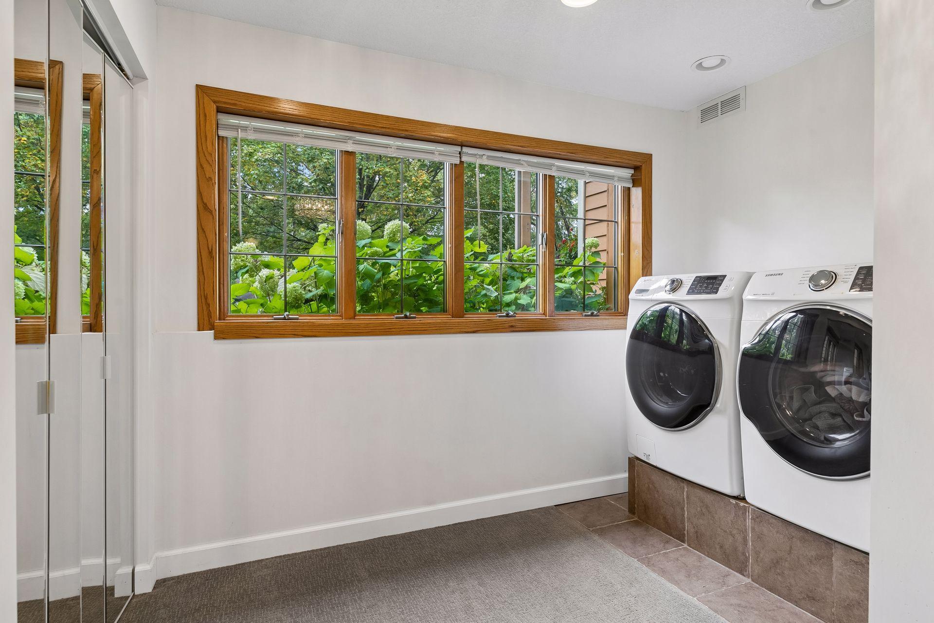854 Palm Court Property Photo 34