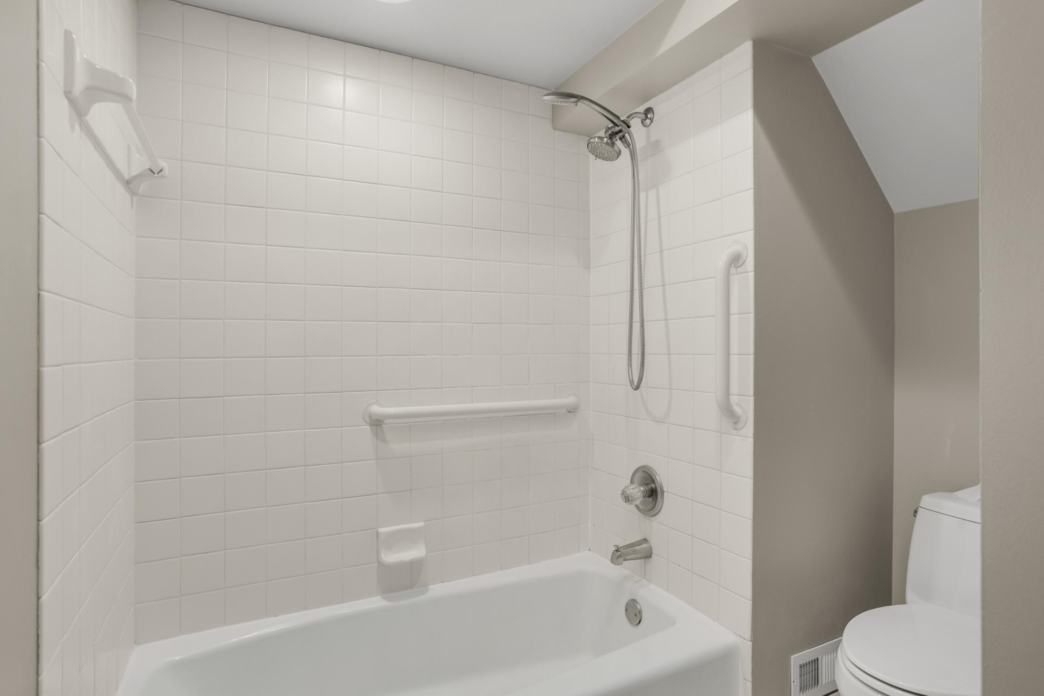 7 Wellesley Place Property Photo 12