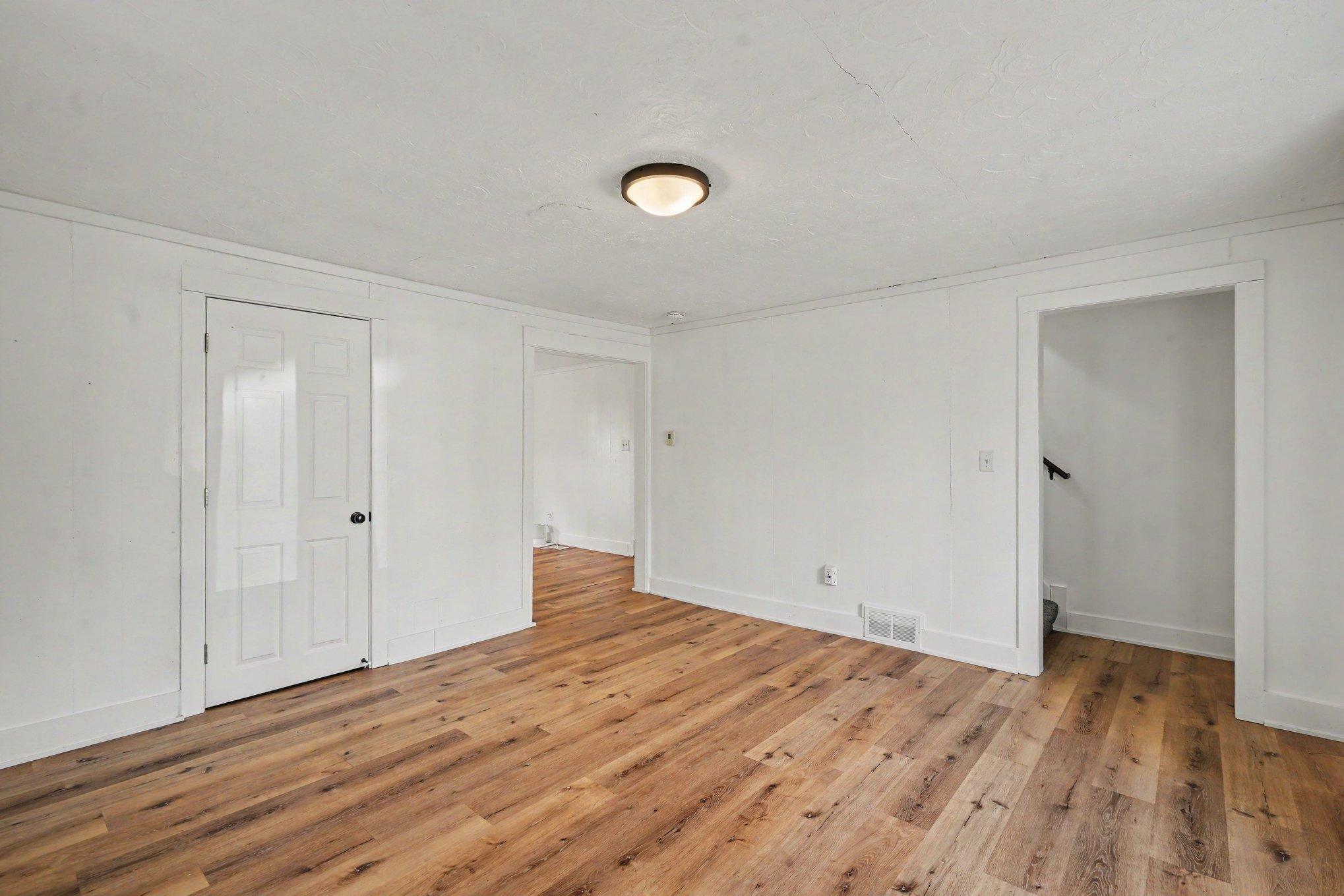 1170 Stoughton Avenue Property Photo 4