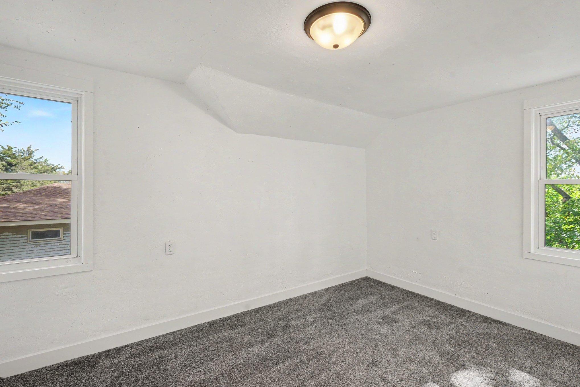 1170 Stoughton Avenue Property Photo 17