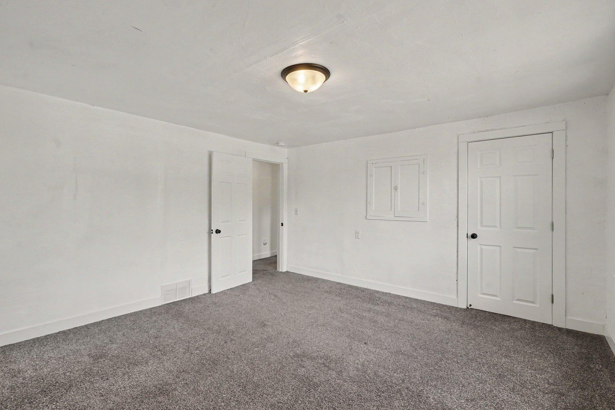 1170 Stoughton Avenue Property Photo 19