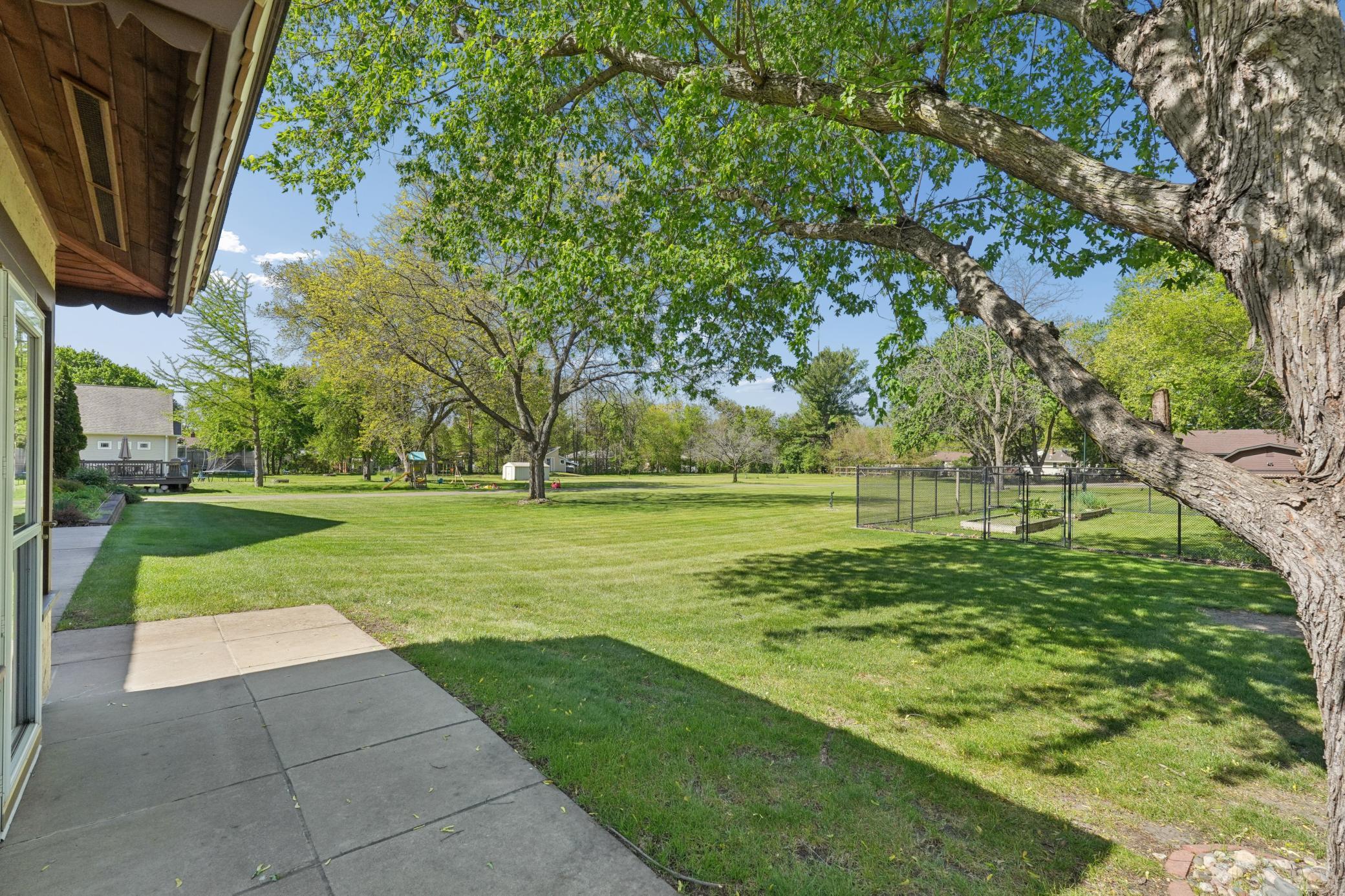 4151 Rice Street Property Photo 5