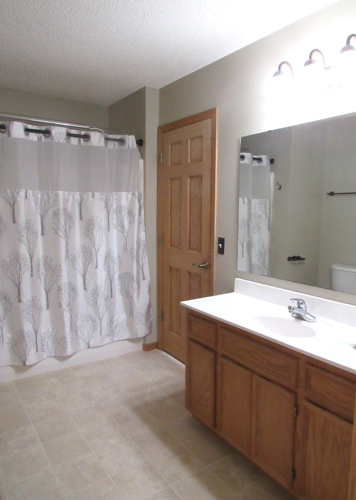 7059 Sussex Lane Property Photo 20