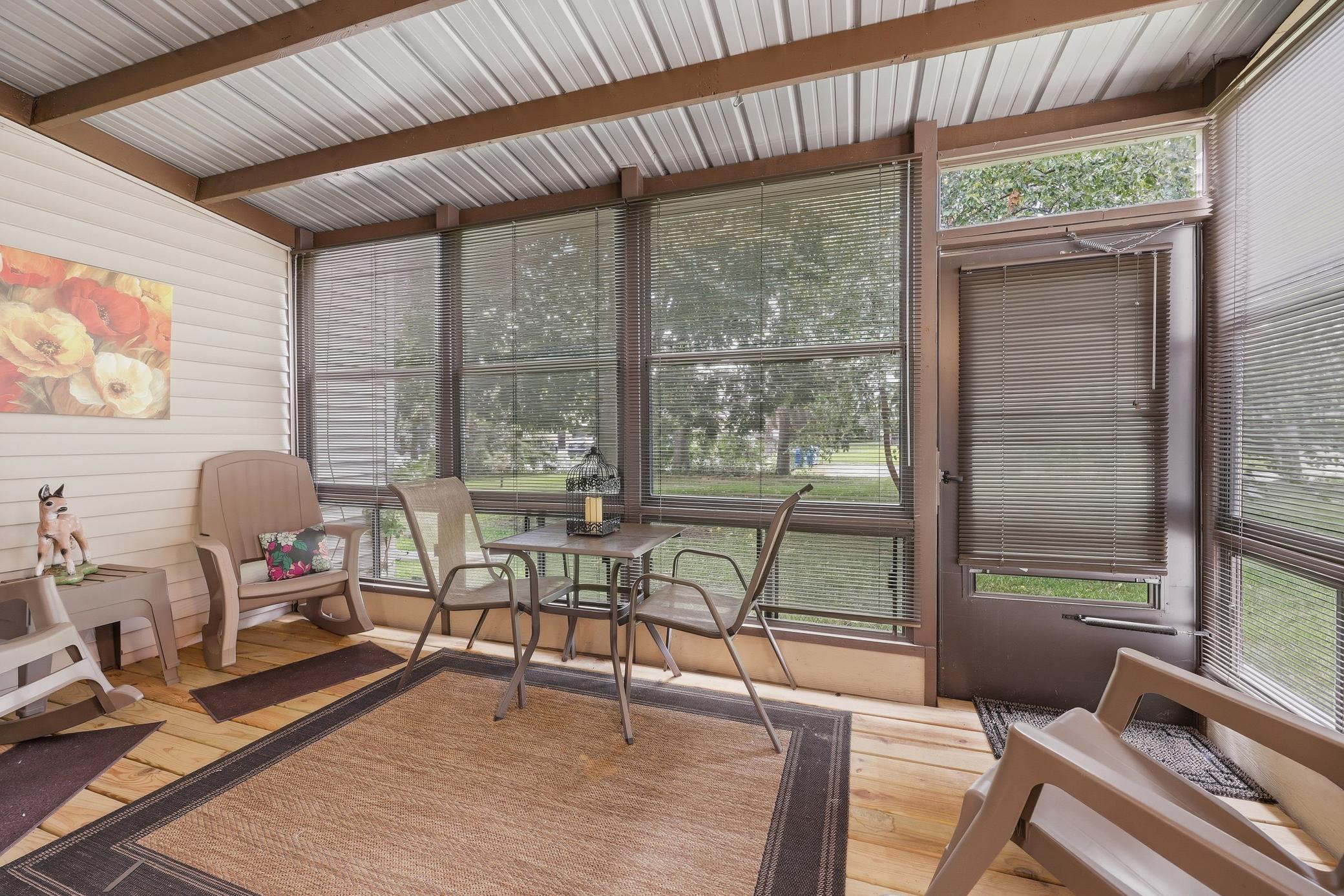 2032 Stockinger Drive Property Photo 10