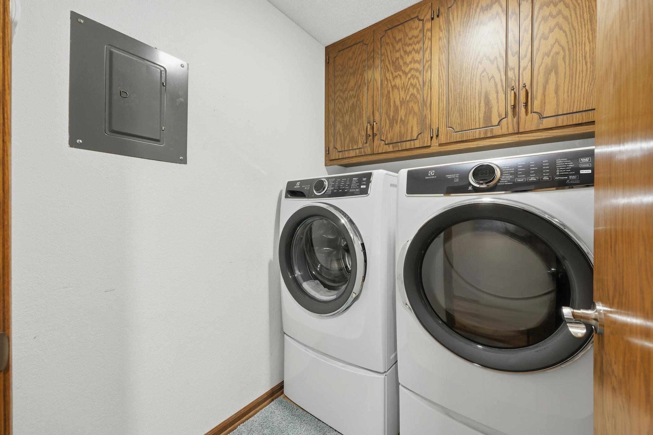 2032 Stockinger Drive Property Photo 18