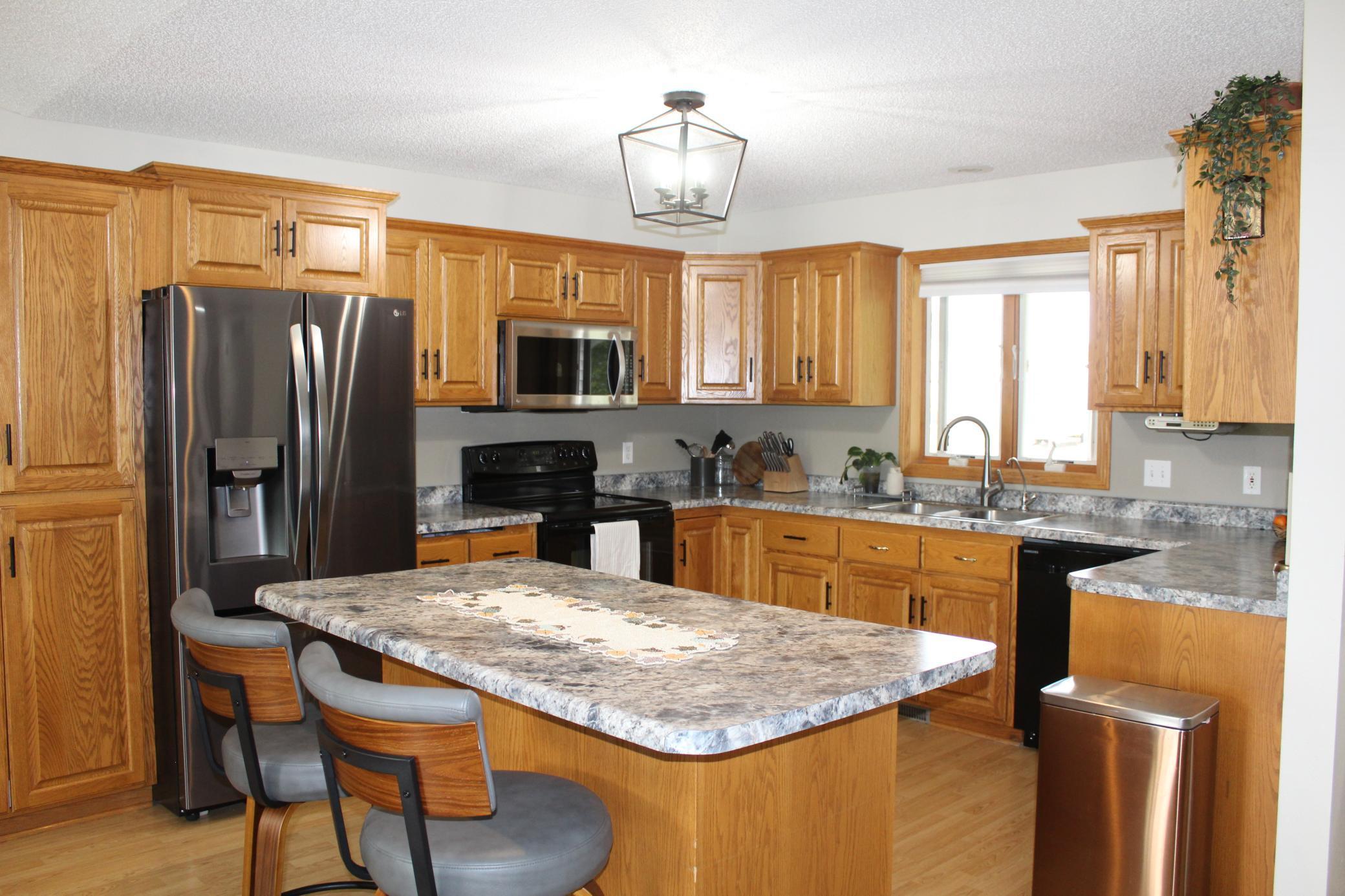 705 Eagle Drive Sw Property Photo 6
