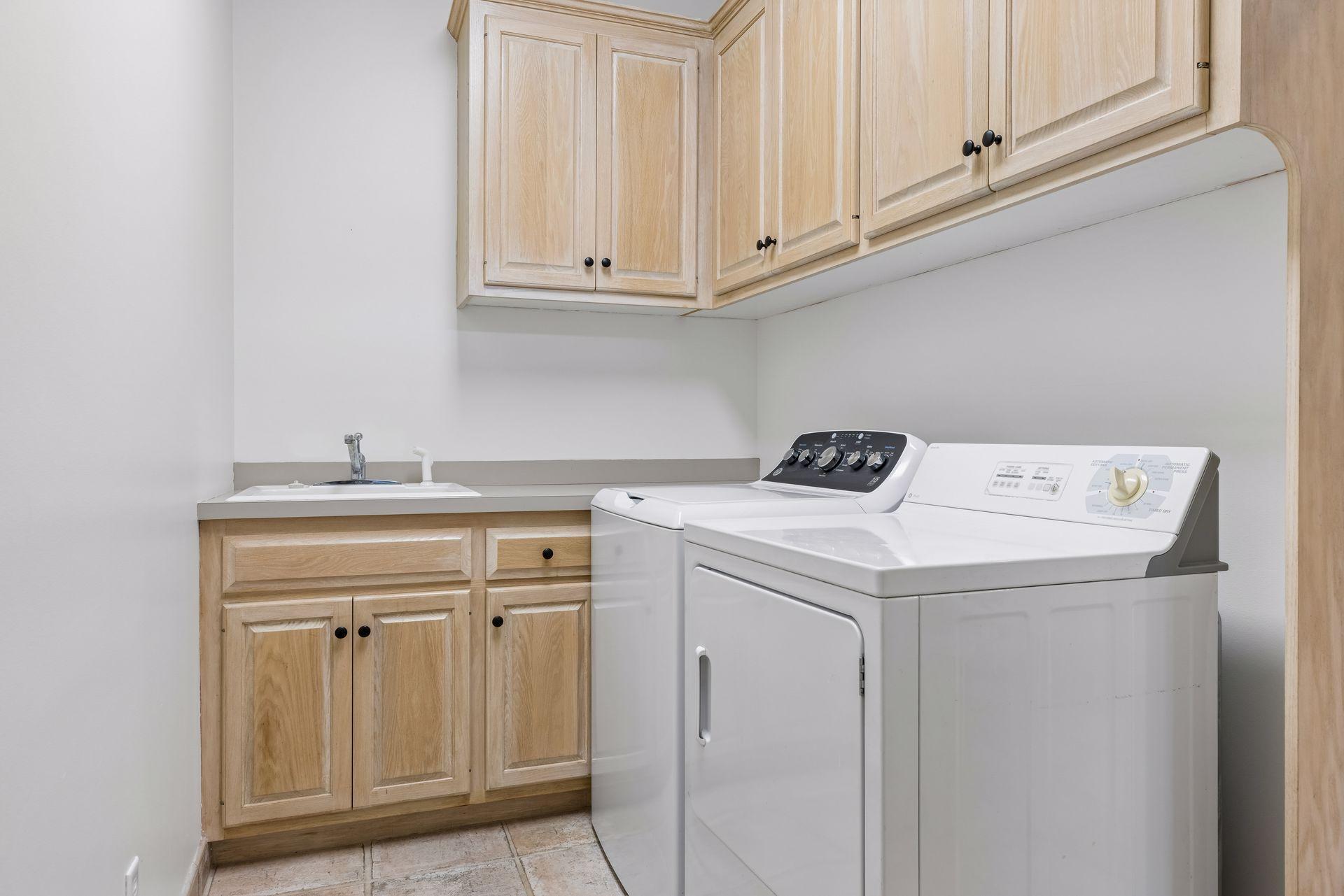 7238 Lewis Ridge Parkway Property Photo 33