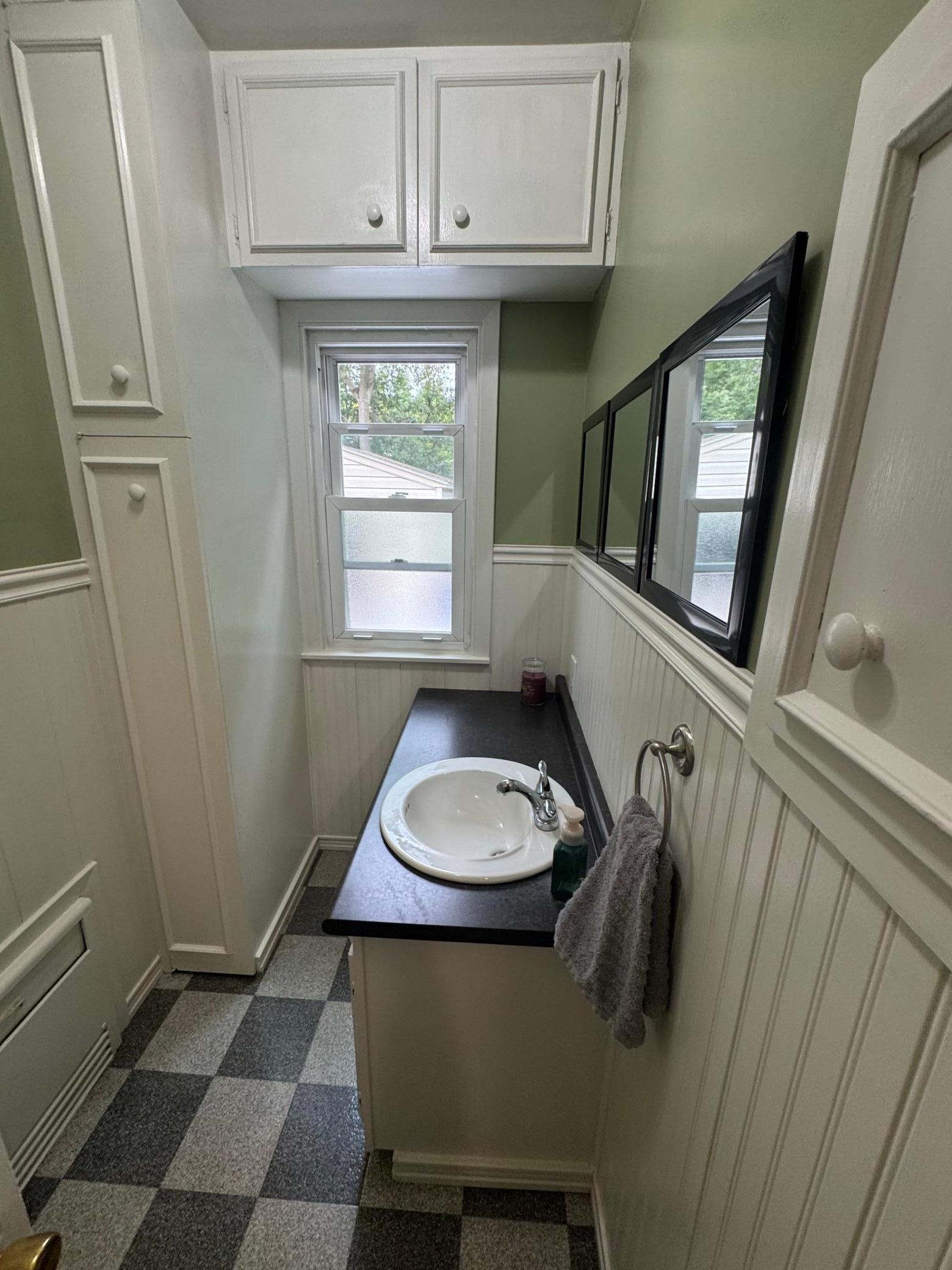 725 3rd Street Se Property Photo 17