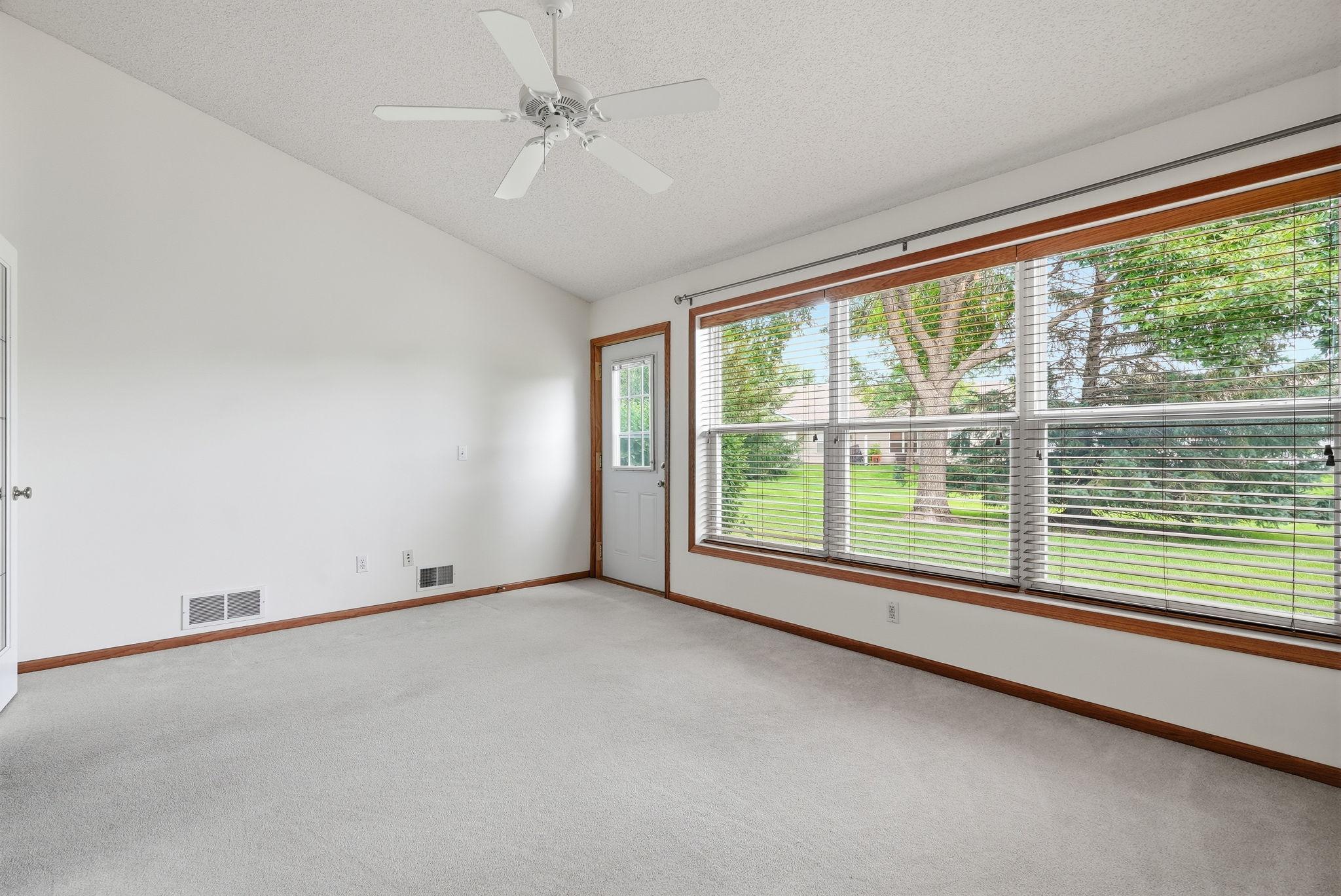 7966 Pinnacle Avenue Ne Property Photo 17