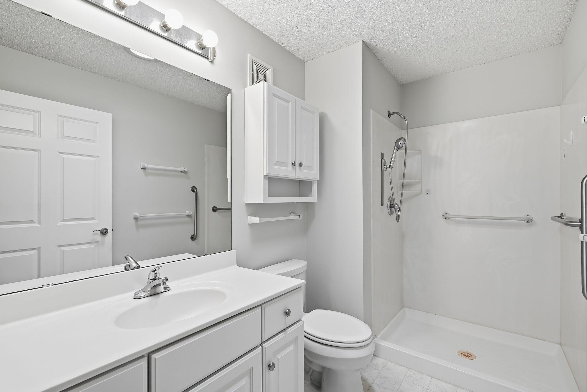 7966 Pinnacle Avenue Ne Property Photo 23
