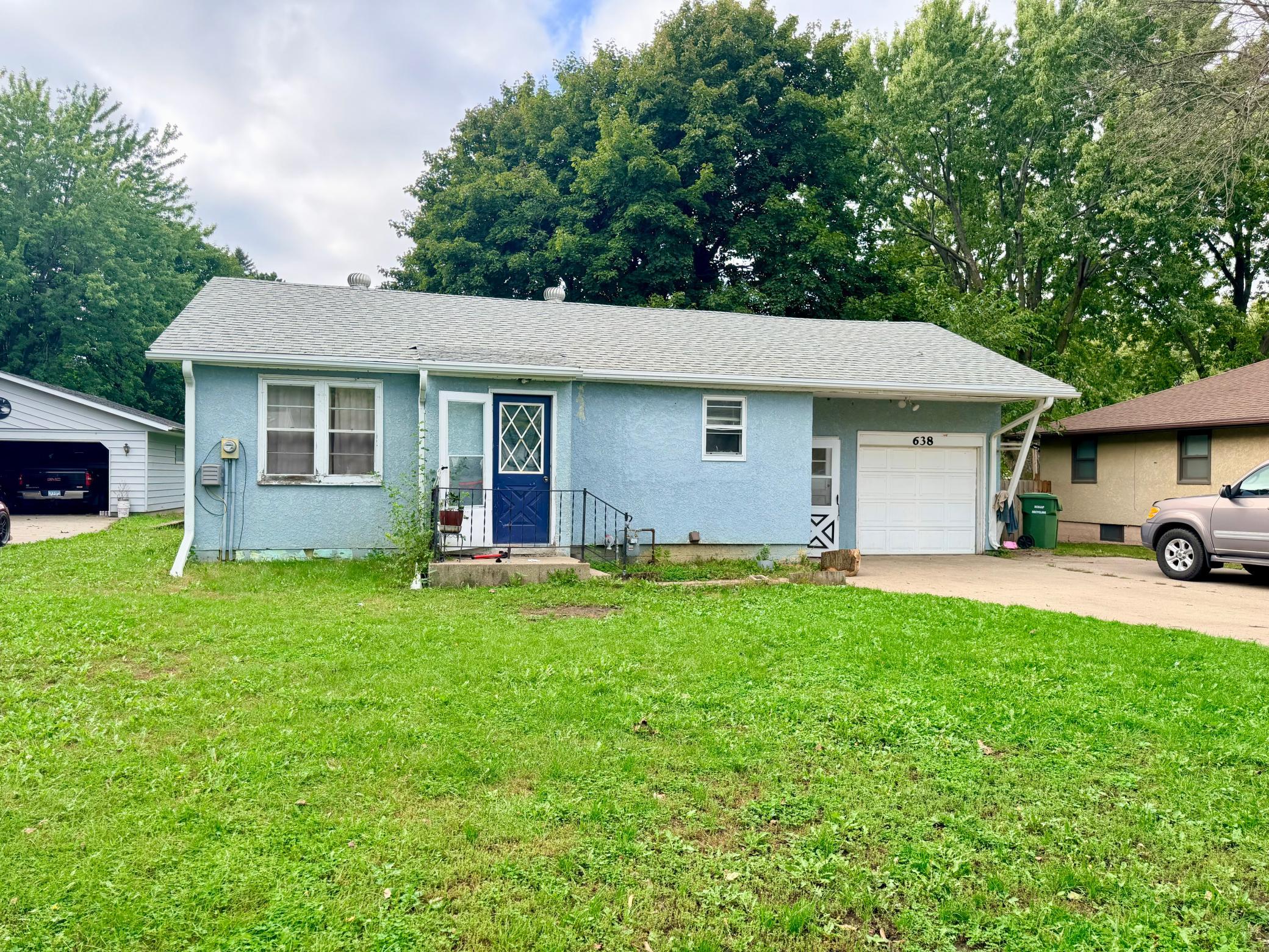 638 James Boulevard Property Photo 1