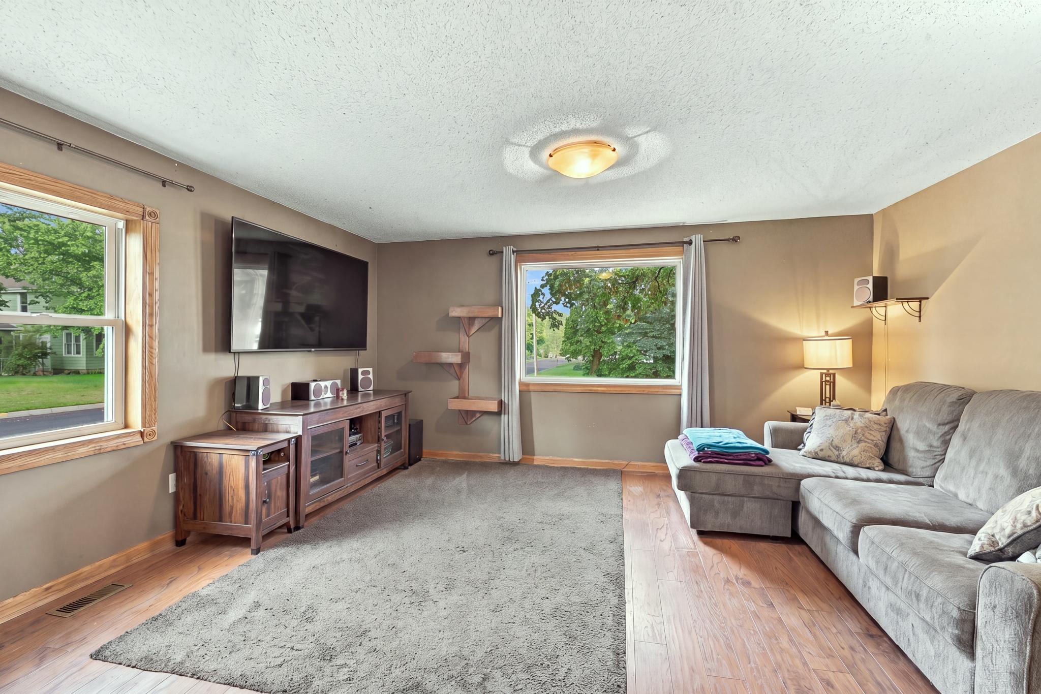 316 2nd Avenue N Property Photo 5