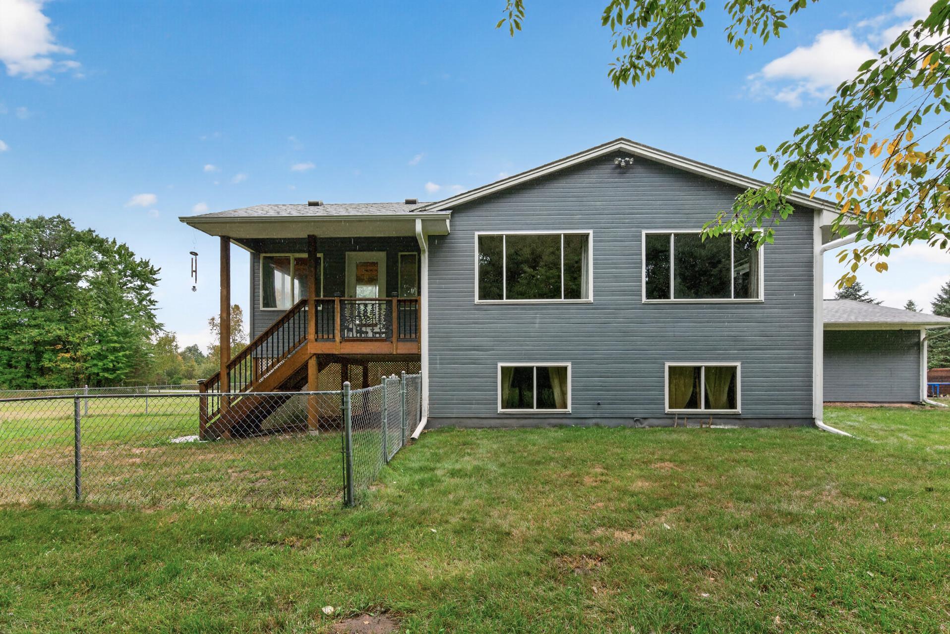 22811 Unser Street Ne Property Photo 47