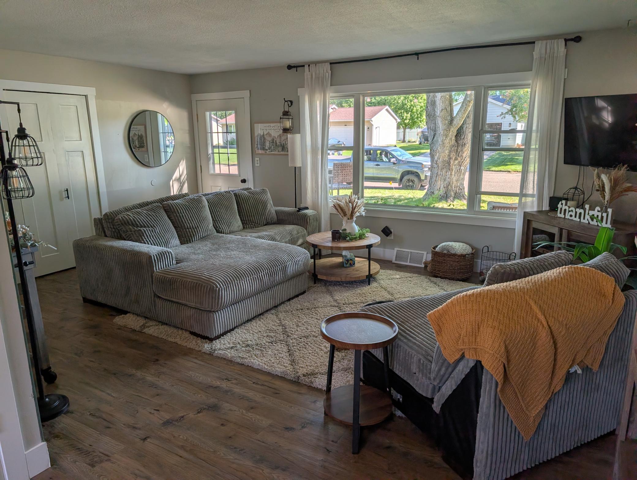 1460 6th Avenue Property Photo 5