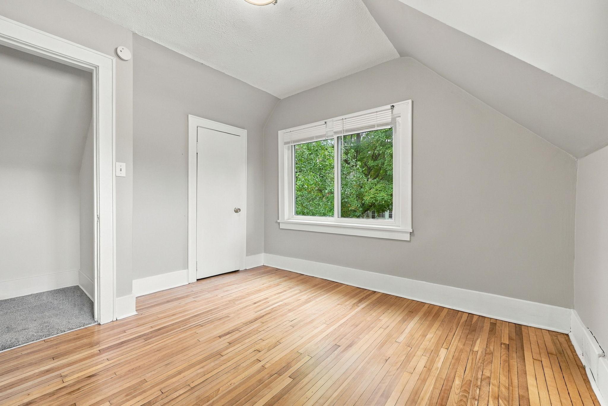 919 26th Avenue Se Property Photo 53