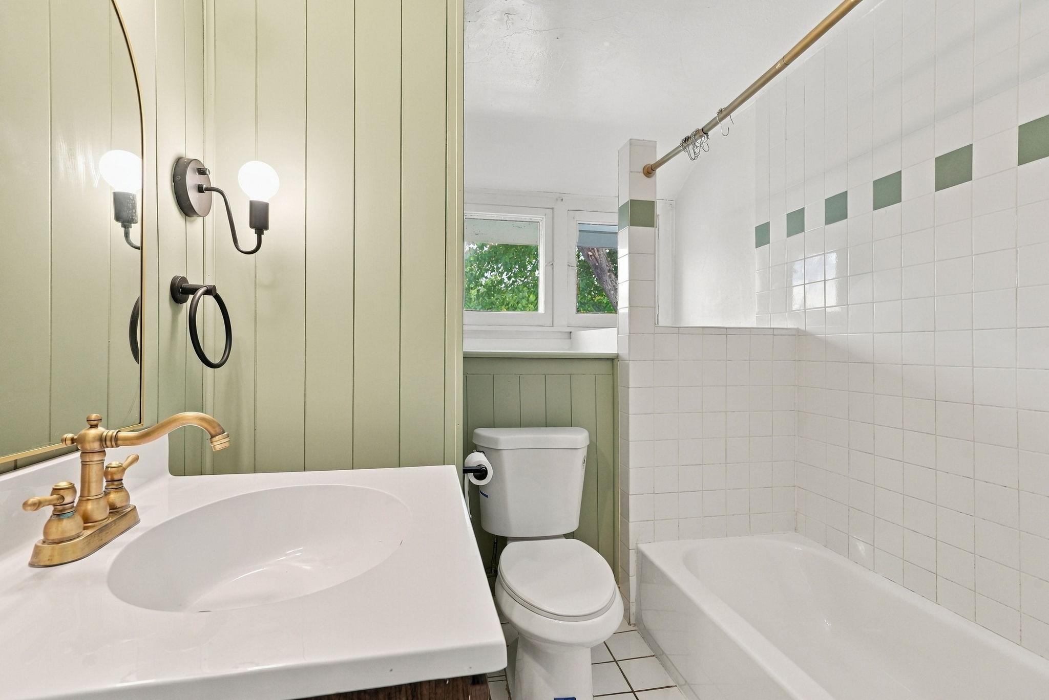 919 26th Avenue Se Property Photo 55