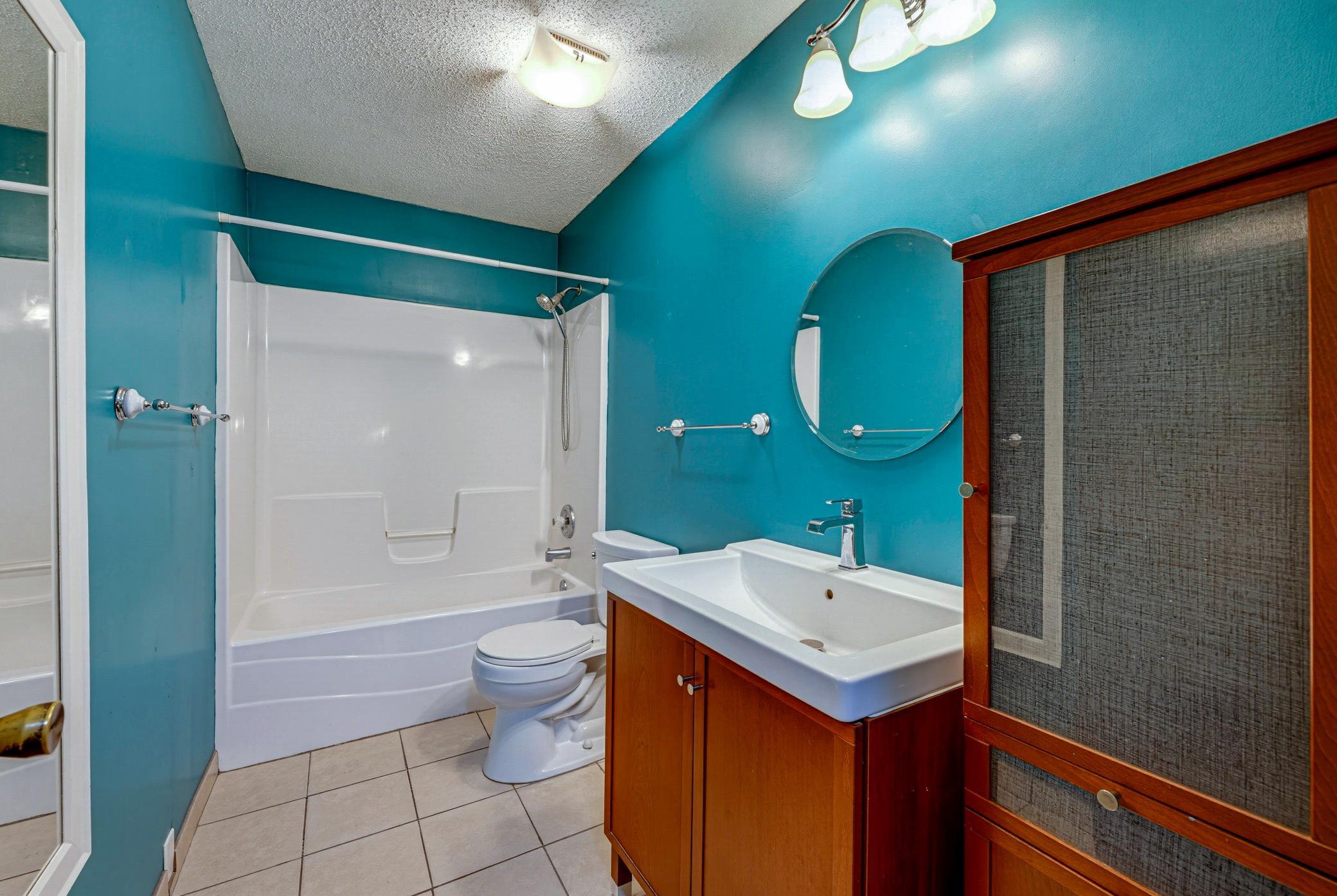 115 E Nelson Street Property Photo 16