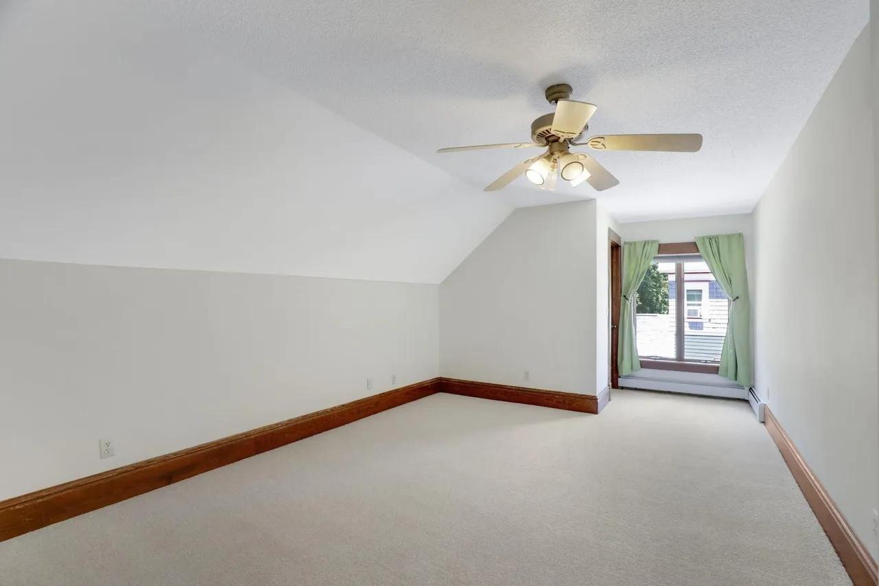 1598 E Shore Drive Property Photo 29