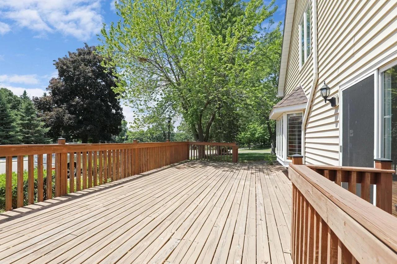 1598 E Shore Drive Property Photo 39