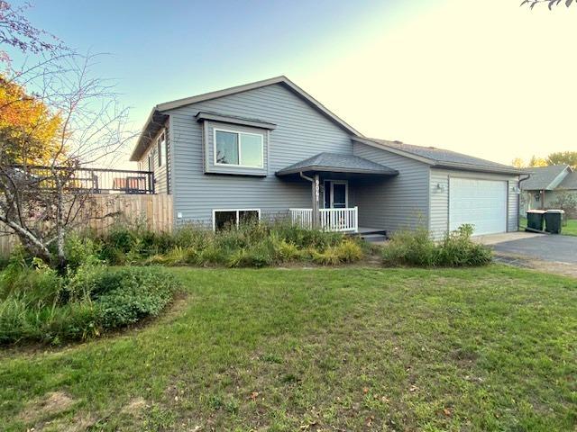 9061 Twins Street Property Photo 1