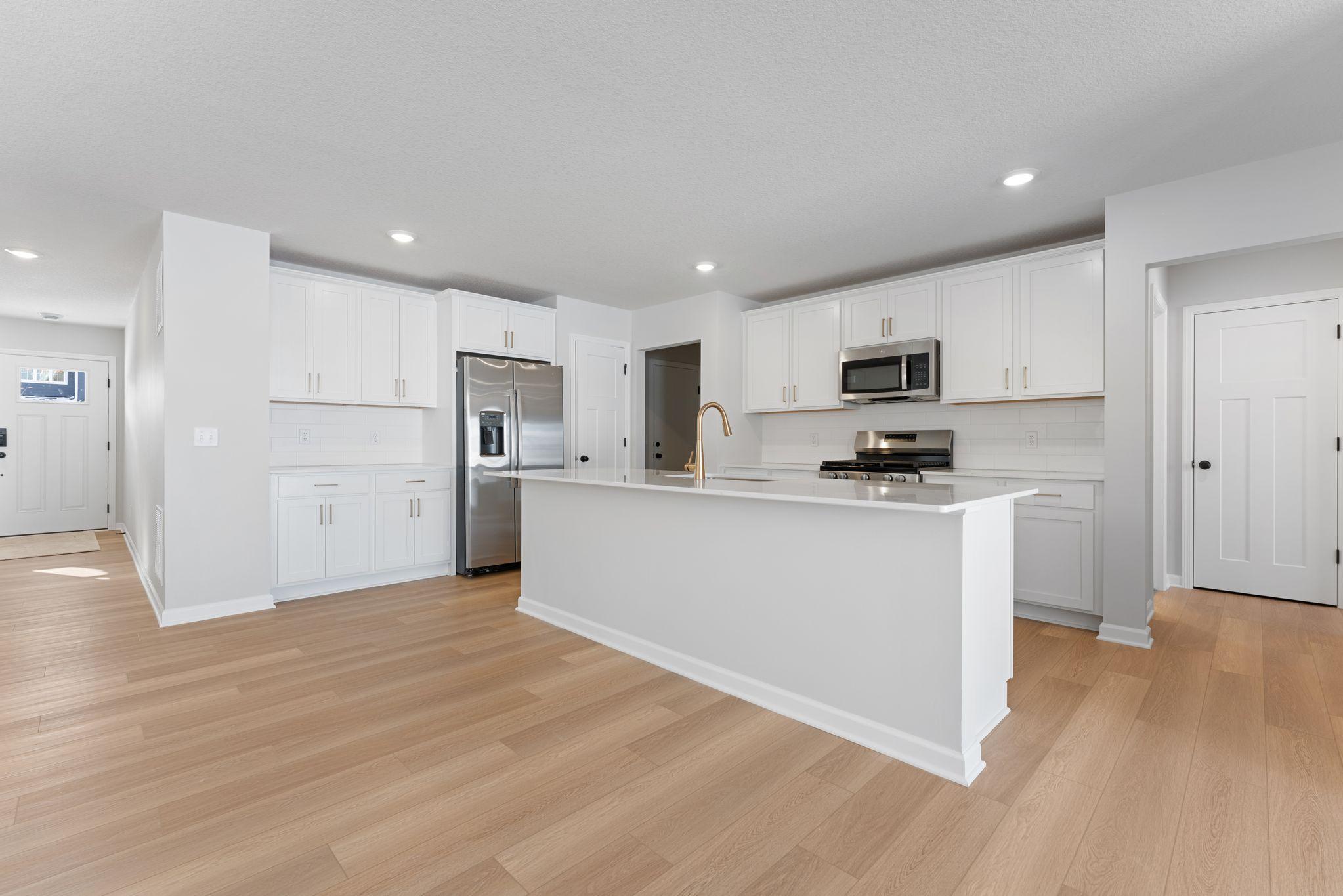 4336 Meadowview Drive Property Photo 8