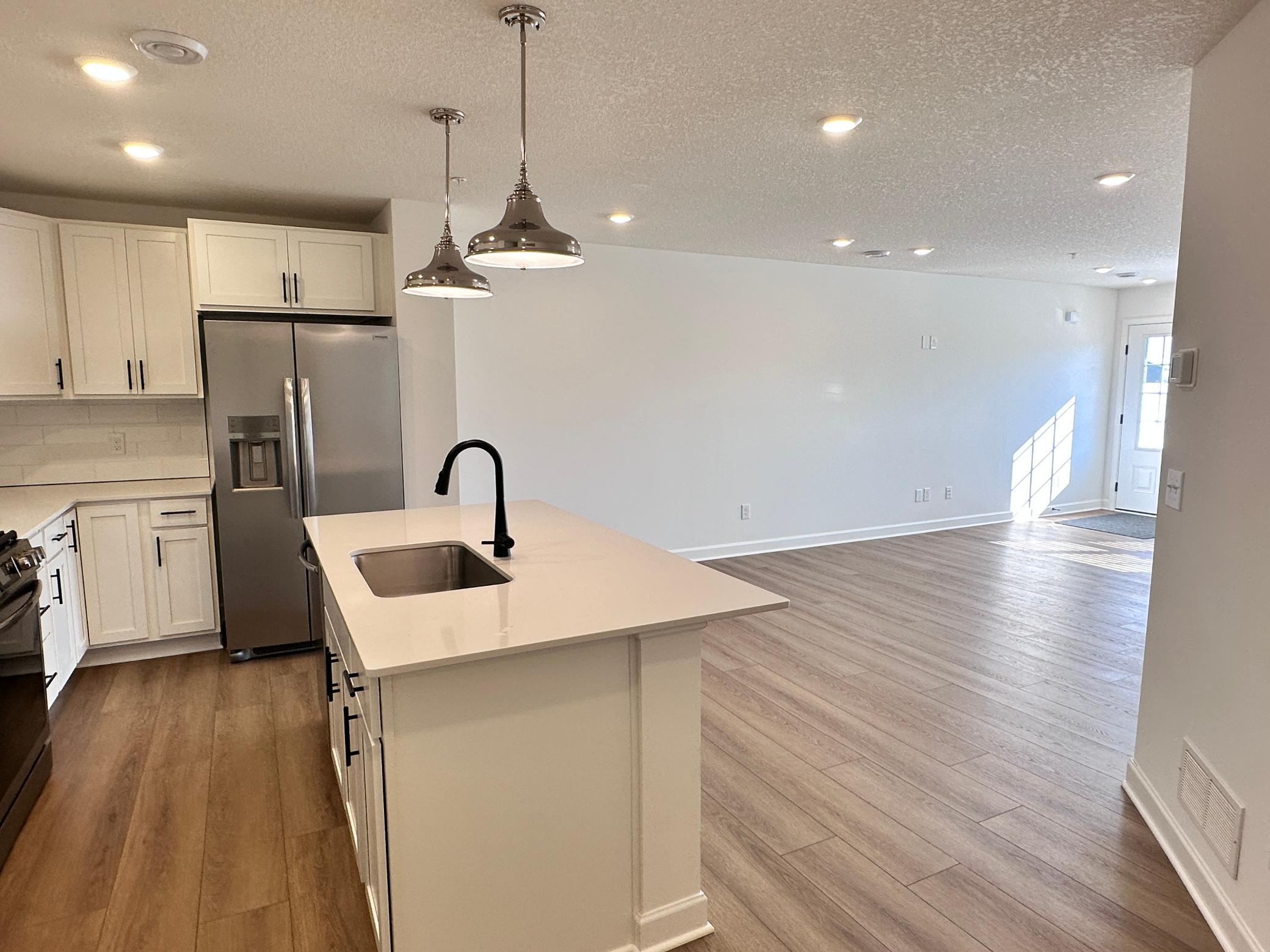 5277 Long Pointe Pass Property Photo 12