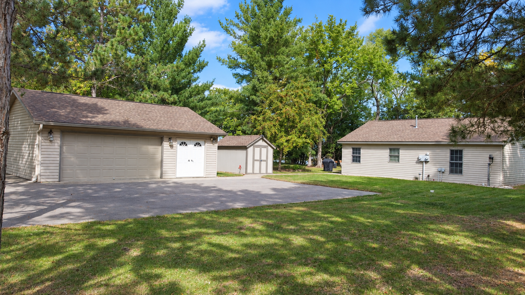 44701 Miller Beach Road Property Photo 17