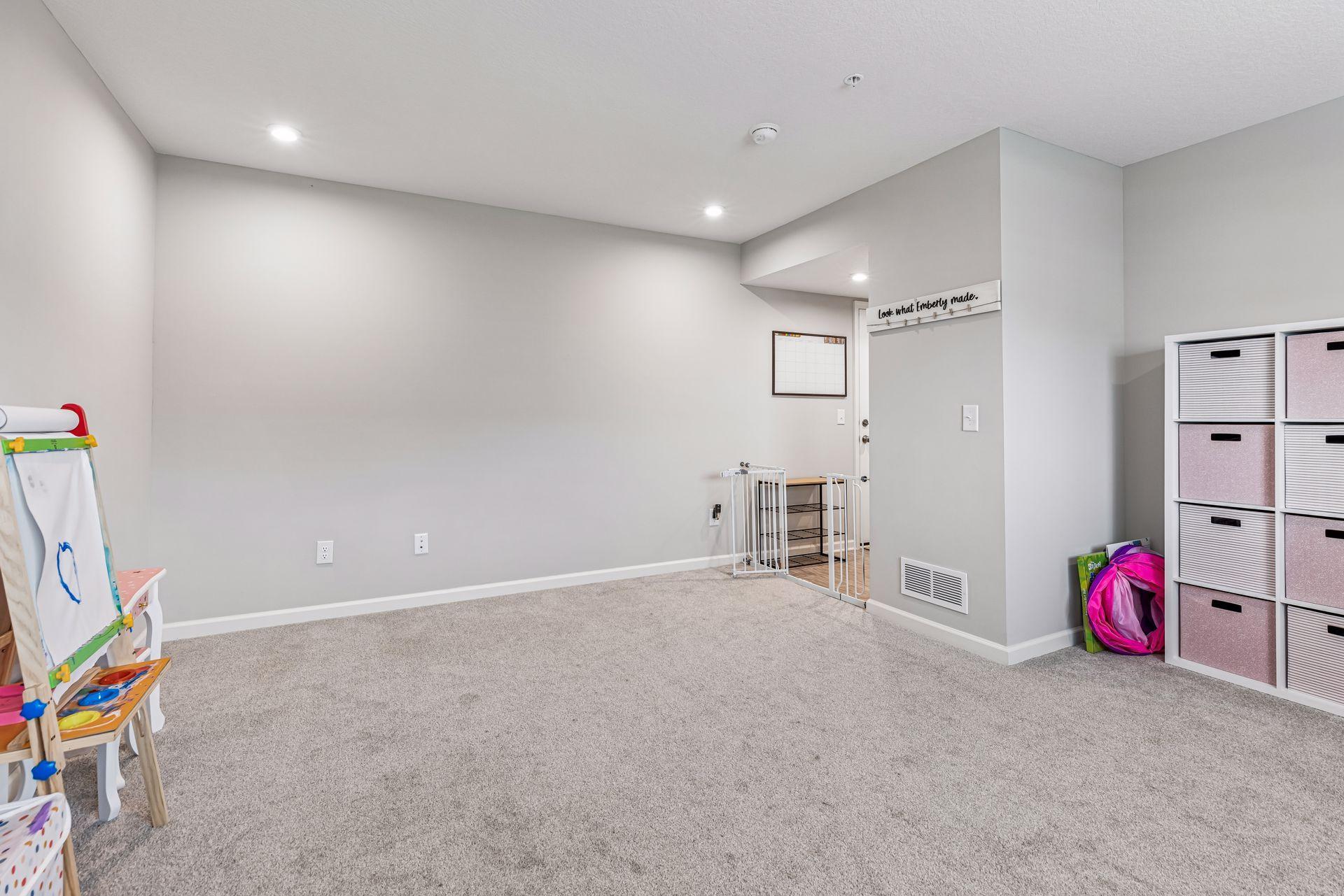 6686 Wildflower Way Property Photo 32