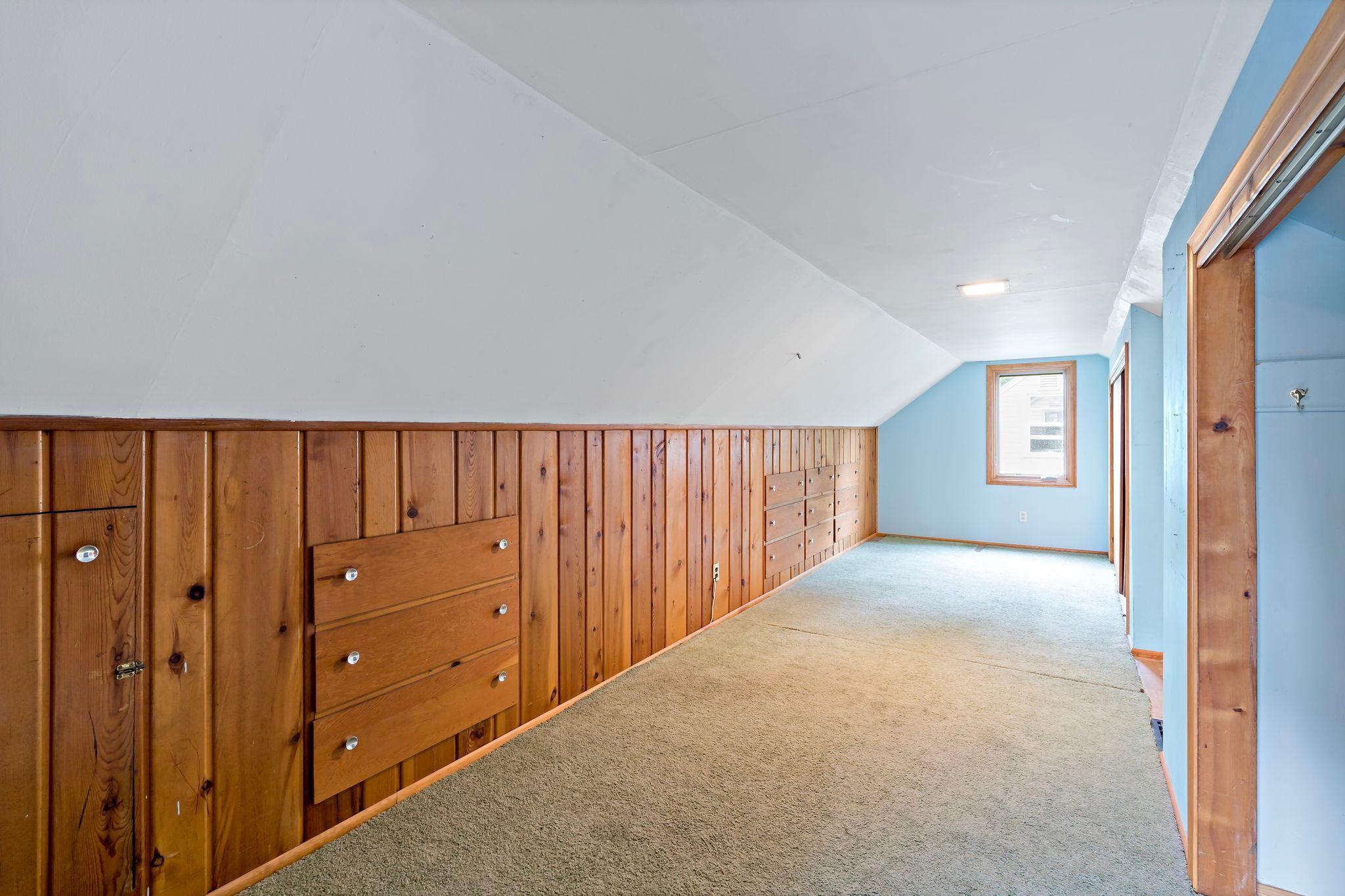 56 East Road Property Photo 8