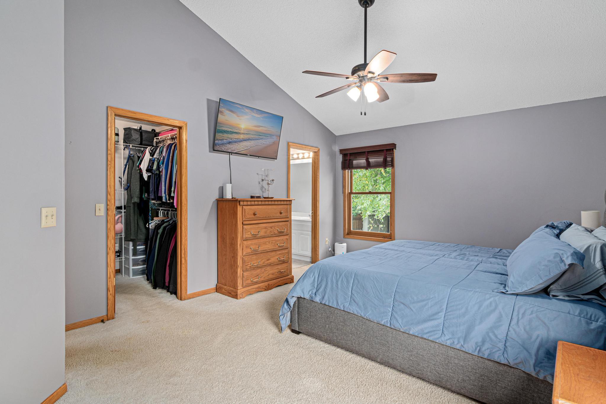 726 Camberwell Drive Property Photo 30