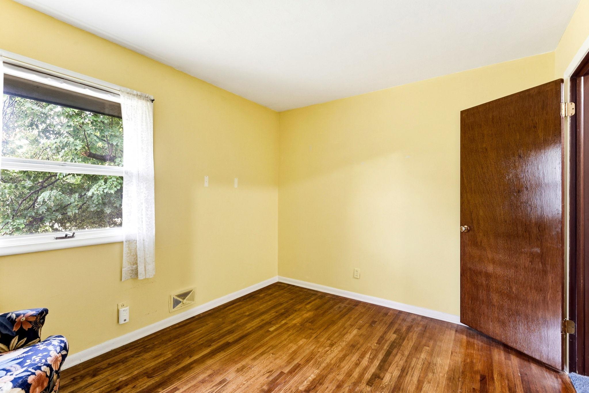 2812 65th Avenue N Property Photo 18