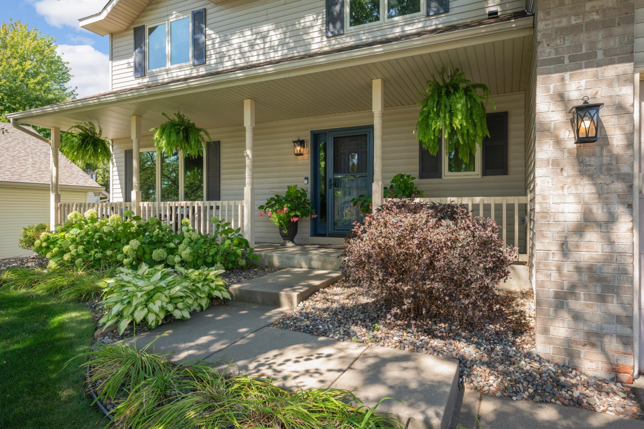 14105 Forest Lane Property Photo 4