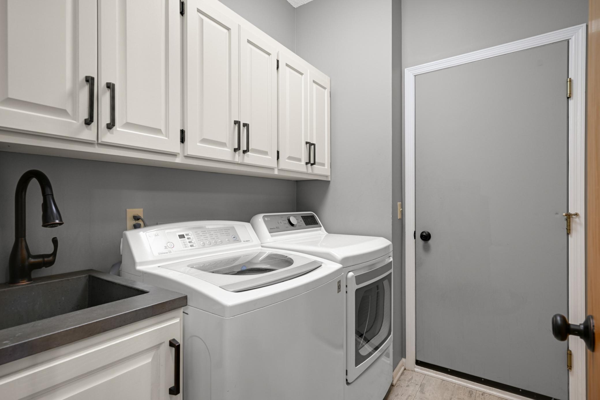 14105 Forest Lane Property Photo 28